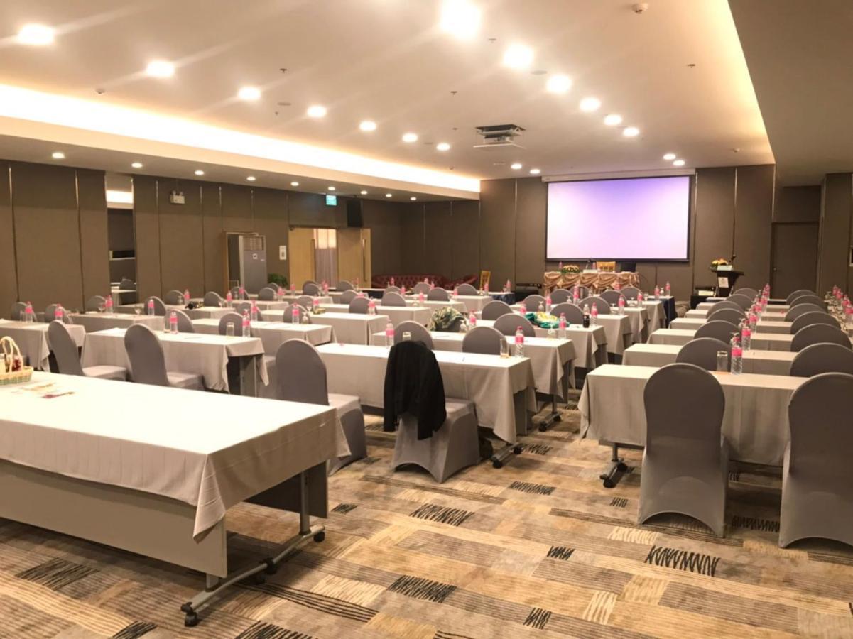 Baron Beach Hotel Pattaya Εξωτερικό φωτογραφία