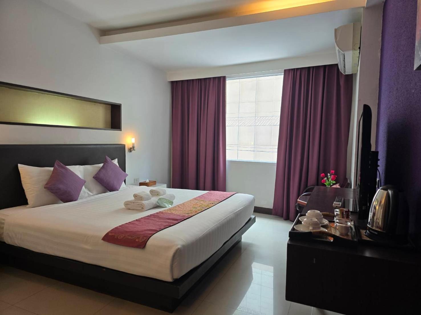 Baron Beach Hotel Pattaya Εξωτερικό φωτογραφία