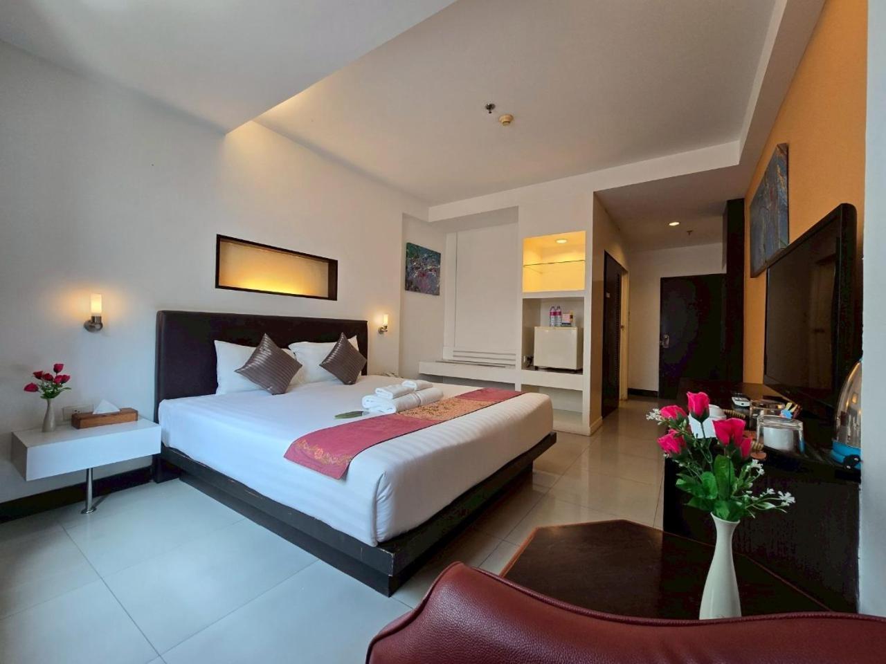 Baron Beach Hotel Pattaya Εξωτερικό φωτογραφία